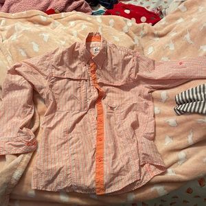 World wide sports fishing “outdoorsy” shirt